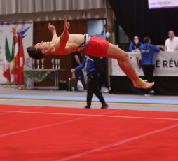 2023-12-10 Warm-up Men Jeunes Espoirs and Open Floor exercise at CGC Bettembourg 2023 (Martin Rulsch) 034