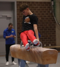 2023-12-10 Warm-up Men Poussines, Benjamines and Minimes Pommel horse at CGC Bettembourg 2023 (Martin Rulsch) 109