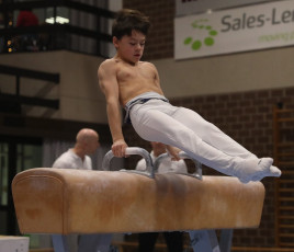 2023-12-10 Warm-up Men Poussines, Benjamines and Minimes Pommel horse at CGC Bettembourg 2023 (Martin Rulsch) 047