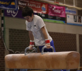 2023-12-10 Warm-up Men Poussines, Benjamines and Minimes Pommel horse at CGC Bettembourg 2023 (Martin Rulsch) 006