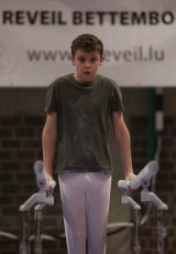 2023-12-10 Warm-up Men Poussines, Benjamines and Minimes Parallel bars at CGC Bettembourg 2023 (Martin Rulsch) 111
