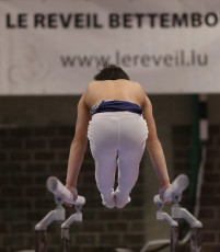 2023-12-10 Warm-up Men Poussines, Benjamines and Minimes Parallel bars at CGC Bettembourg 2023 (Martin Rulsch) 100