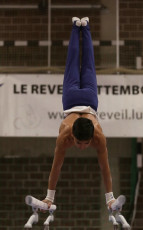 2023-12-10 Warm-up Men Poussines, Benjamines and Minimes Parallel bars at CGC Bettembourg 2023 (Martin Rulsch) 076