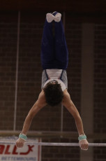 2023-12-10 Warm-up Men Poussines, Benjamines and Minimes Horizontal bar at CGC Bettembourg 2023 (Martin Rulsch) 170