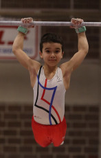 2023-12-10 Warm-up Men Poussines, Benjamines and Minimes Horizontal bar at CGC Bettembourg 2023 (Martin Rulsch) 011