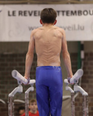 2023-12-09 Training Men 9 December Parallel bars at CGC Bettembourg 2023 (Martin Rulsch) 178