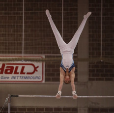 2023-12-10 Competition Men Poussines, Benjamines and Minimes Horizontal bar at CGC Bettembourg 2023 (Martin Rulsch) 104