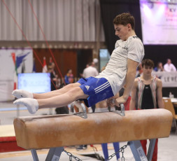 2023-12-10 Warm-up Men Jeunes Espoirs and Open Pommel horse at CGC Bettembourg 2023 (Martin Rulsch) 82