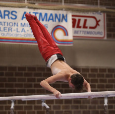 2023-12-10 Warm-up Men Jeunes Espoirs and Open Parallel bars at CGC Bettembourg 2023 (Martin Rulsch) 063