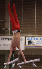 2023-12-10 Warm-up Men Jeunes Espoirs and Open Parallel bars at CGC Bettembourg 2023 (Martin Rulsch) 061