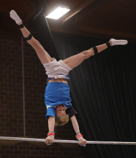 2023-12-10 Warm-up Men Jeunes Espoirs and Open Horizontal bar at CGC Bettembourg 2023 (Martin Rulsch) 078