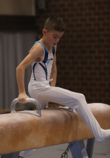 2023-12-10 Warm-up Men Poussines, Benjamines and Minimes Pommel horse at CGC Bettembourg 2023 (Martin Rulsch) 100