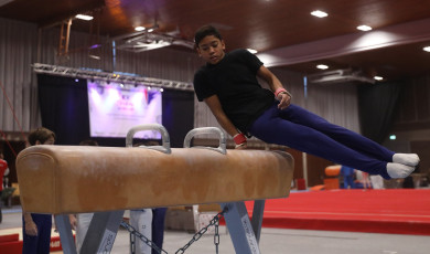 2023-12-10 Warm-up Men Poussines, Benjamines and Minimes Pommel horse at CGC Bettembourg 2023 (Martin Rulsch) 056