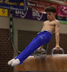 2023-12-10 Warm-up Men Poussines, Benjamines and Minimes Pommel horse at CGC Bettembourg 2023 (Martin Rulsch) 005