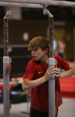 2023-12-10 Warm-up Men Poussines, Benjamines and Minimes Parallel bars at CGC Bettembourg 2023 (Martin Rulsch) 143
