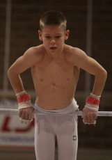 2023-12-10 Warm-up Men Poussines, Benjamines and Minimes Horizontal bar at CGC Bettembourg 2023 (Martin Rulsch) 122