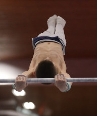 2023-12-10 Warm-up Men Poussines, Benjamines and Minimes Horizontal bar at CGC Bettembourg 2023 (Martin Rulsch) 101