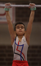 2023-12-10 Warm-up Men Poussines, Benjamines and Minimes Horizontal bar at CGC Bettembourg 2023 (Martin Rulsch) 010
