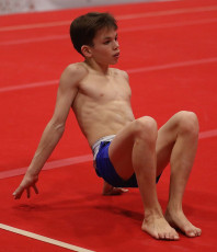 2023-12-10 Warm-up Men Poussines, Benjamines and Minimes at CGC Bettembourg 2023 Rest (Martin Rulsch) 102