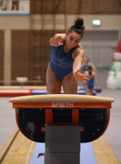 2023-12-08 Training Women 8 December at CGC Bettembourg 2023 Vault (Martin Rulsch) 16