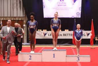 2023-12-09 Victory ceremony Women at CGC Bettembourg 2023 (Martin Rulsch) 11