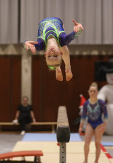 2023-12-09 Warm-up Women Poussines and Open Balance beam at CGC Bettembourg 2023 (Martin Rulsch) 252