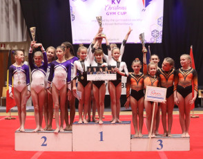 2023-12-09 Victory ceremony Women at CGC Bettembourg 2023 (Martin Rulsch) 17