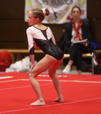 2023-12-09 Competition Women Benjamines and Jeunes Espoirs Floor exercise at CGC Bettembourg 2023 (Martin Rulsch) 470