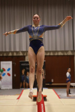 2023-12-09 Warm-up Women Poussines and Open Balance beam at CGC Bettembourg 2023 (Martin Rulsch) 059