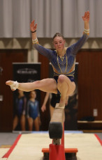 2023-12-09 Warm-up Women Poussines and Open Balance beam at CGC Bettembourg 2023 (Martin Rulsch) 053
