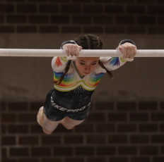 2023-12-09 Warm-up Women Benjamines and Jeunes Espoirs Balance beam Uneven bars at CGC Bettembourg 2023 (Martin Rulsch) 059