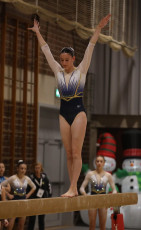 2023-12-09 Warm-up Women Benjamines and Jeunes Espoirs Balance beam Balance beam at CGC Bettembourg 2023 (Martin Rulsch) 064