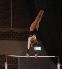 2023-12-09 Competition Women Benjamines and Jeunes Espoirs Uneven bars at CGC Bettembourg 2023 (Martin Rulsch) 007
