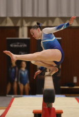 2023-12-09 Warm-up Women Poussines and Open Balance beam at CGC Bettembourg 2023 (Martin Rulsch) 092