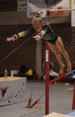 2023-12-09 Warm-up Women Benjamines and Jeunes Espoirs Balance beam Uneven bars at CGC Bettembourg 2023 (Martin Rulsch) 086