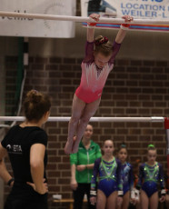 2023-12-09 Warm-up Women Benjamines and Jeunes Espoirs Balance beam Uneven bars at CGC Bettembourg 2023 (Martin Rulsch) 010
