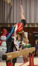 2023-12-09 Warm-up Women Benjamines and Jeunes Espoirs Balance beam Balance beam at CGC Bettembourg 2023 (Martin Rulsch) 170