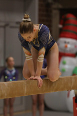 2023-12-09 Warm-up Women Benjamines and Jeunes Espoirs Balance beam Balance beam at CGC Bettembourg 2023 (Martin Rulsch) 135
