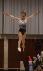 2023-12-09 Warm-up Women Benjamines and Jeunes Espoirs Balance beam Balance beam at CGC Bettembourg 2023 (Martin Rulsch) 070