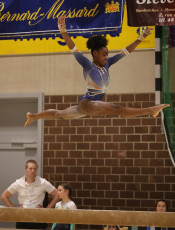 2023-12-09 Competition Women Benjamines and Jeunes Espoirs Balance beam at CGC Bettembourg 2023 (Martin Rulsch) 307