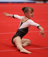 2023-12-09 Competition Women Poussines and Open Floor exercise at CGC Bettembourg 2023 (Martin Rulsch) 450