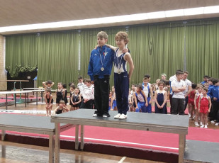 29541376_699418540448396_732793674502809983_n